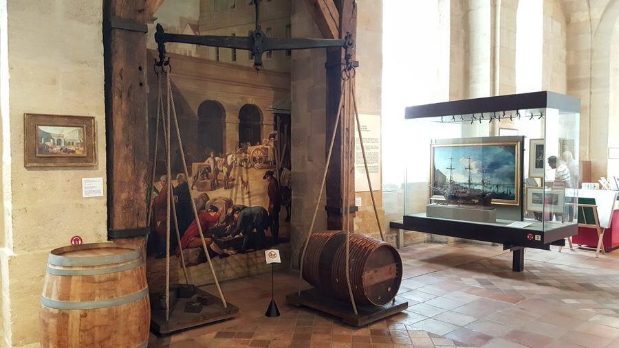 Weighing balance in the Musee de Douanes, Bordeaux