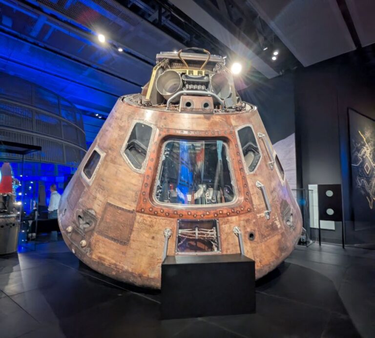 Space: Highlights from London's Science Museum - Mechtraveller