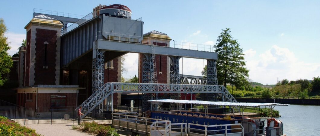 The Fontinettes Boat Lift on a sunny day