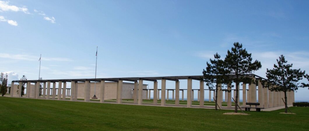 Side view of the memorial and its pergola