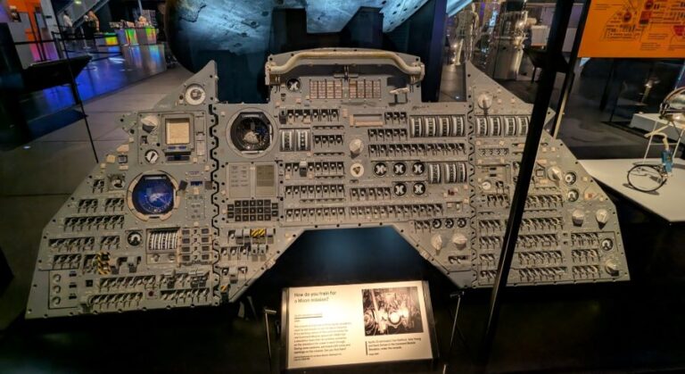 Space: Highlights from London's Science Museum - Mechtraveller
