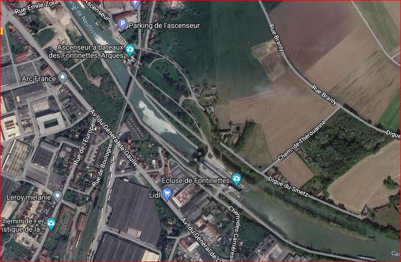 Google Map satellite view of the canal & railway