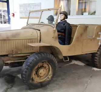 French WW2 personnel carrier