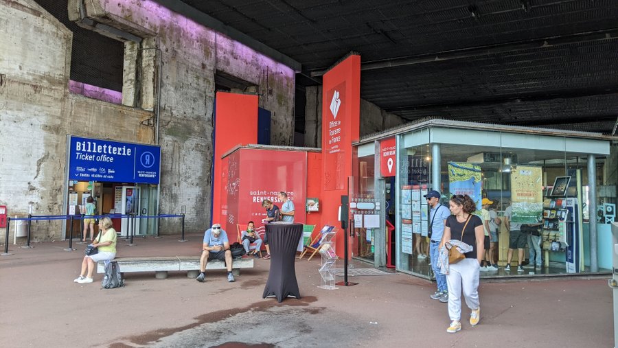 Wood & glass Saint-Nazaire Tourist office inside the concrete bunker