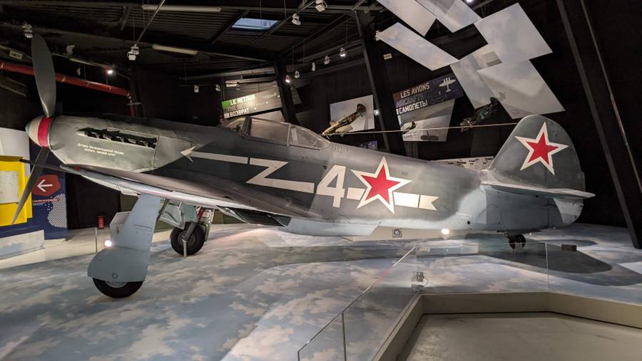 Yak-3 fighter from the side